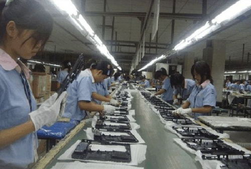 “电工荒” 工厂求贤若渴，电工为何依然缺位？